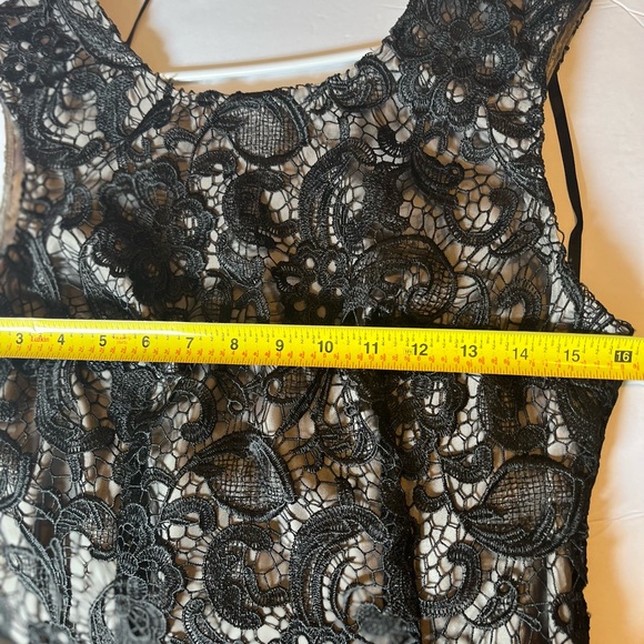 Black lace dress with lining size 10 Lipsy - Picture 4 of 9